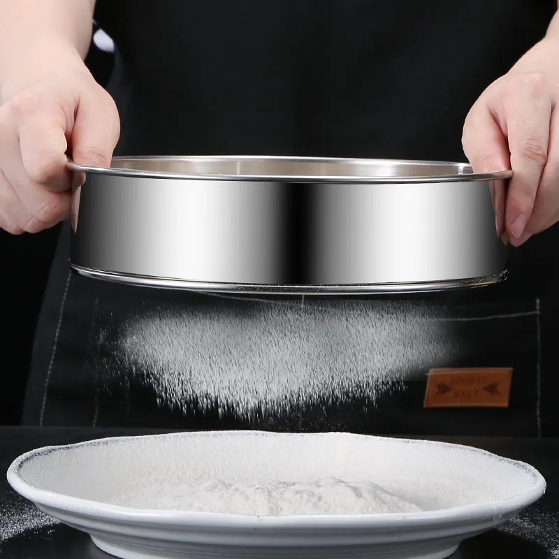 Wholesale-Stainless-Steel-Flour-Sieve-3